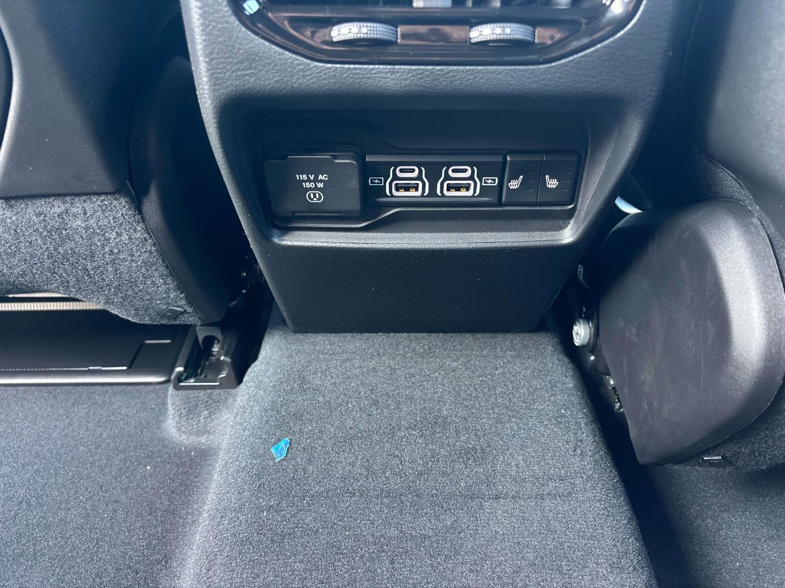 New 2025 Jeep Grand Cherokee Limited w/ Black Appearance Package image 8