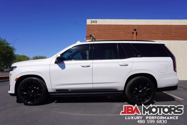 Used 2021 Cadillac Escalade Sport Platinum w/ LPO, ONYX Package image 27