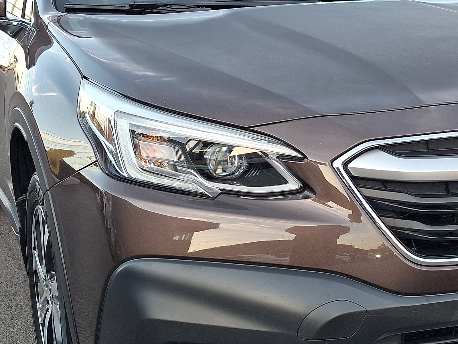 Used 2021 Subaru Outback Limited w/ Popular Package #2 AWD/4WD image 9