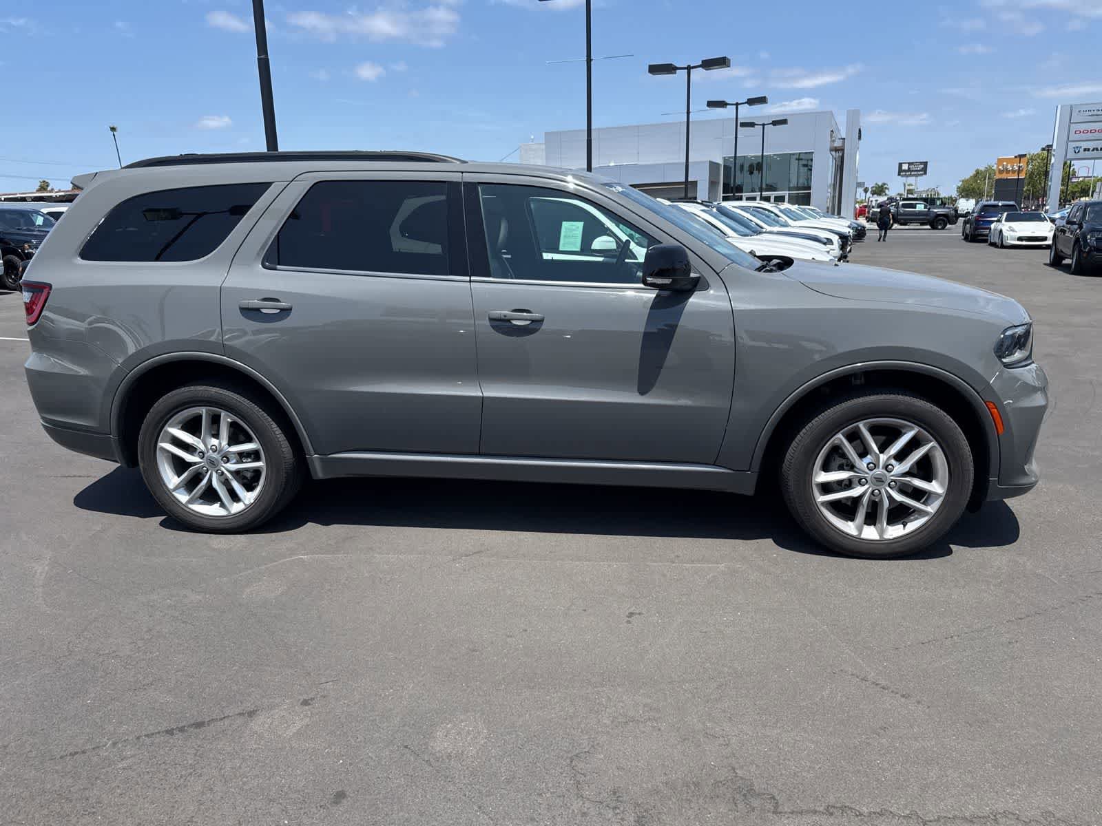 Used 2024 Dodge Durango GT AWD/4WD image 8