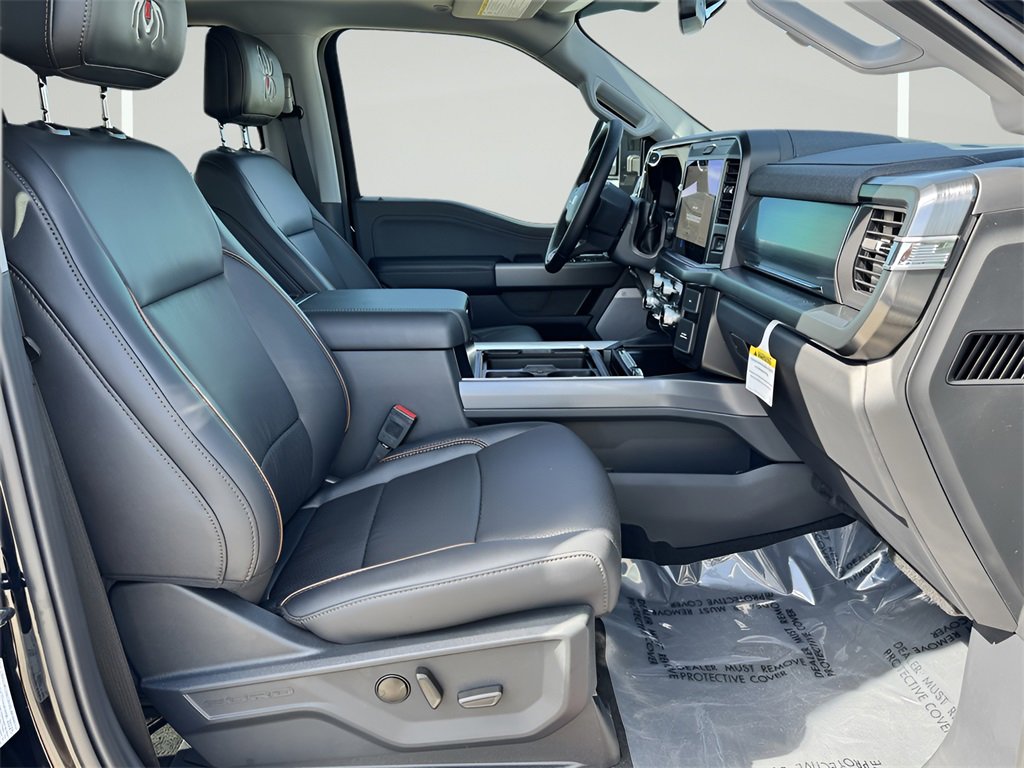 New 2025 Ford F250 Lariat w/ Lariat Ultimate Package image 14