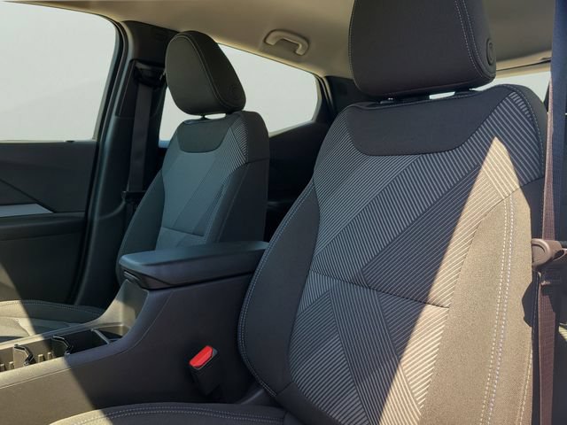 New 2027 Chevrolet Bolt LT w/ Comfort Package FWD image 18