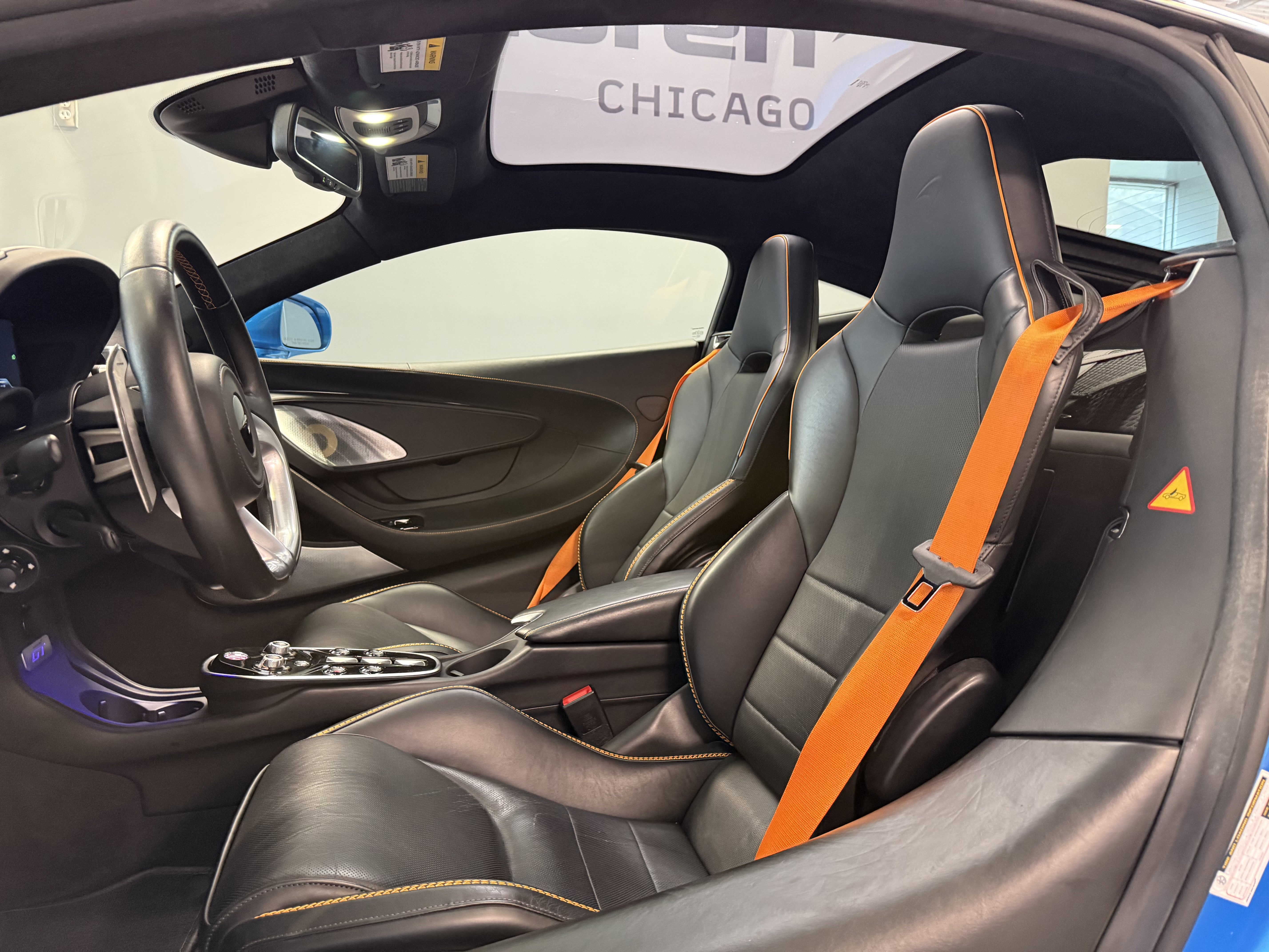 Used 2023 McLaren GT RWD image 11