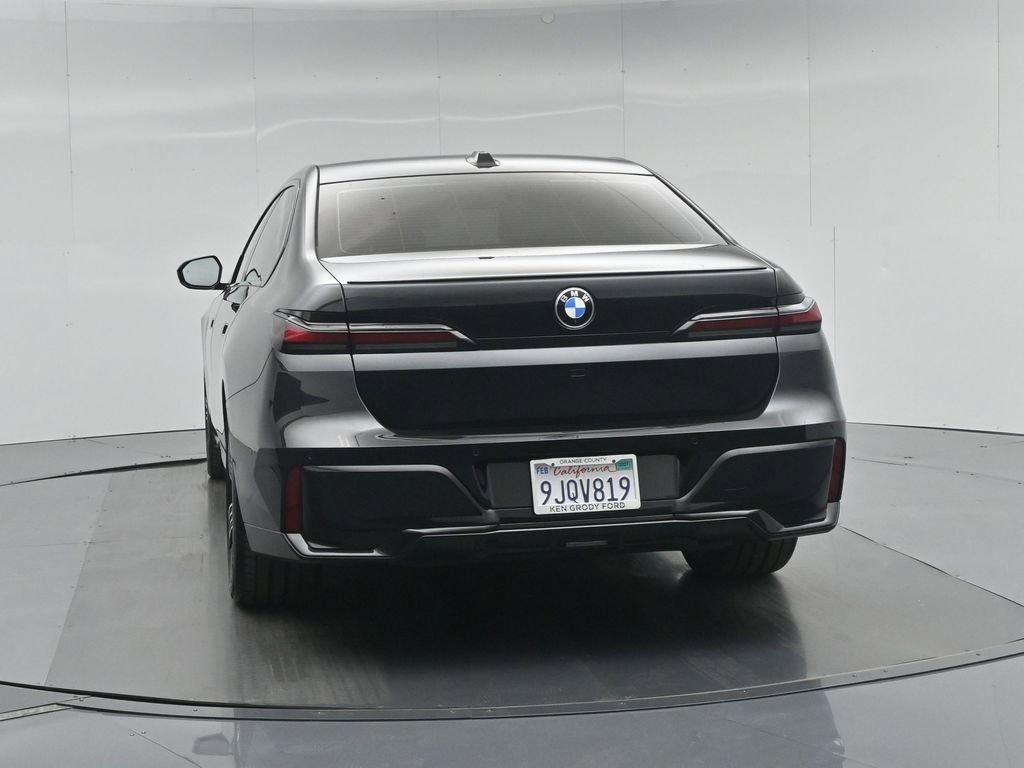 Used 2023 BMW 740i w/ Parking Assistance Package image 54