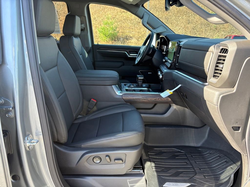 New 2026 GMC Sierra 1500 SLT w/ SLT Premium Package image 25
