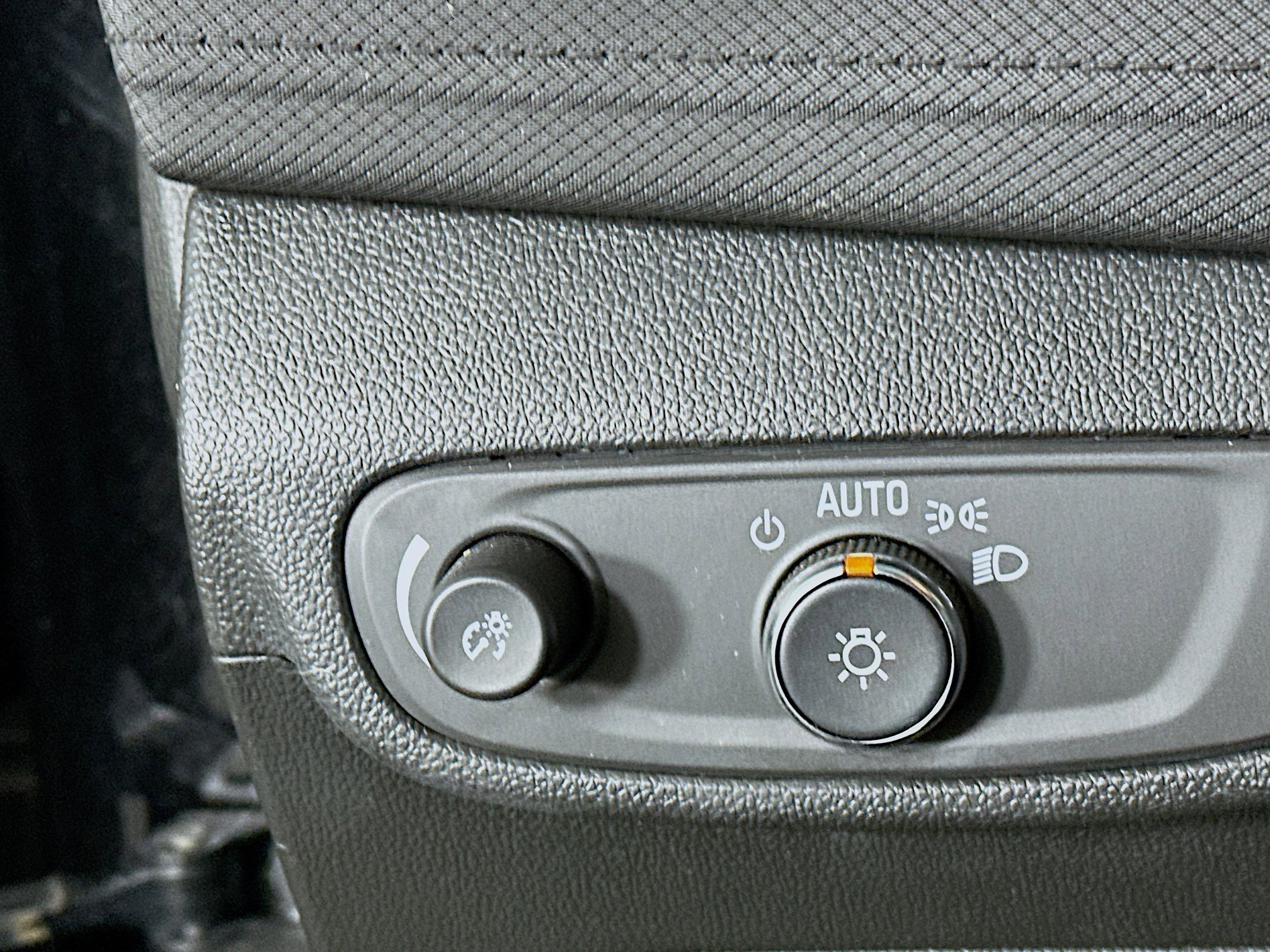 Used 2024 Chevrolet TrailBlazer LS image 16