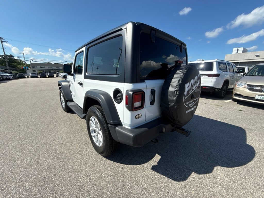 Certified 2023 Jeep Wrangler Sport AWD/4WD image 3