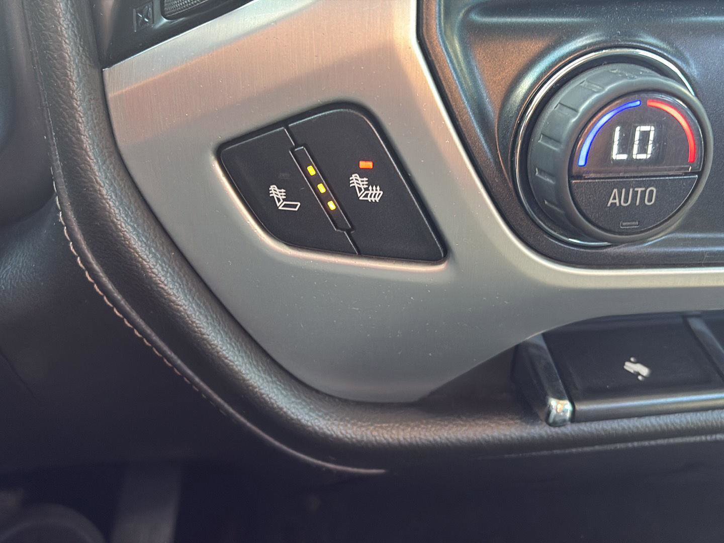 Used 2015 GMC Sierra 1500 SLE w/ SLE Value Package AWD/4WD image 21