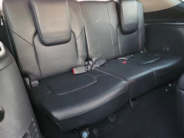 Used 2023 Nissan Armada SL w/ Captain's Chairs Package image 32