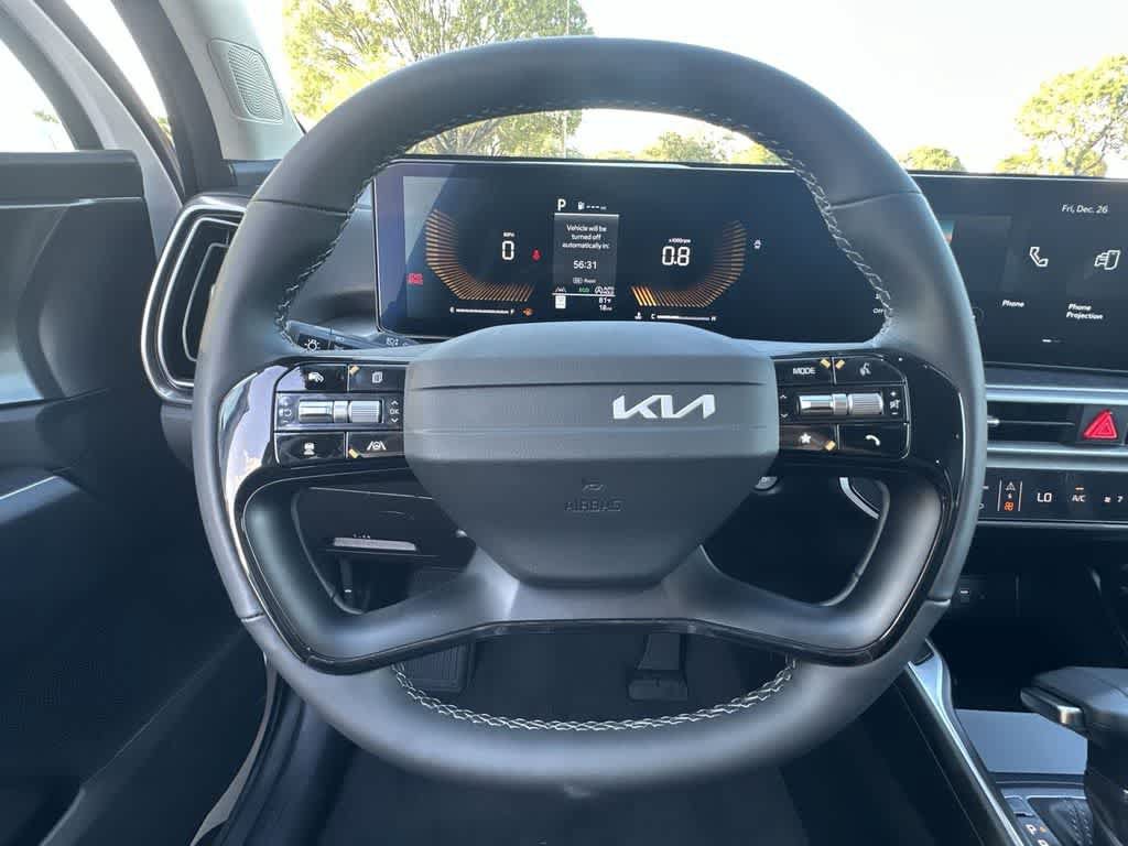 Certified 2026 Kia Sorento S w/ S Panoramic Sunroof Package FWD image 15