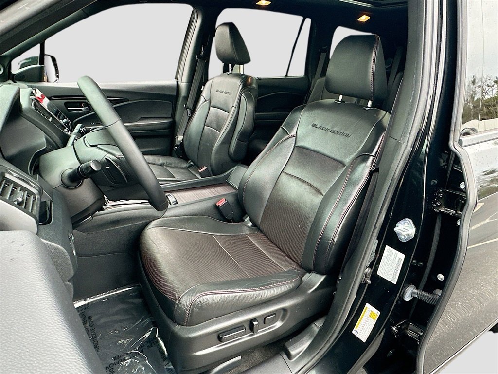 Used 2022 Honda Pilot Black Edition image 21