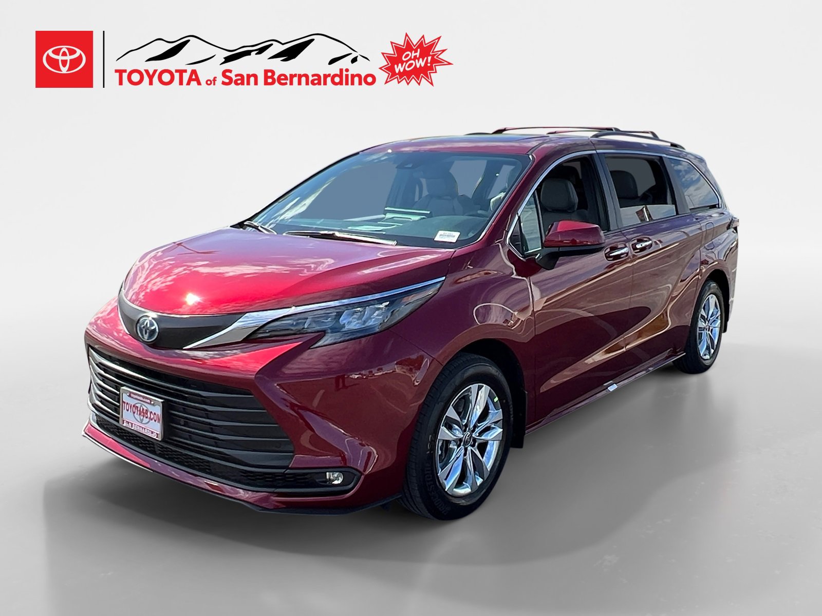 New 2025 Toyota Sienna XLE