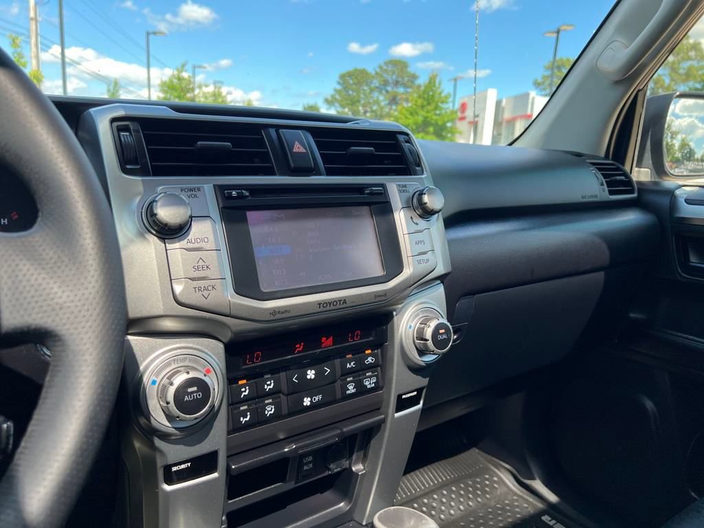 Used 2013 Toyota 4Runner Limited image 24