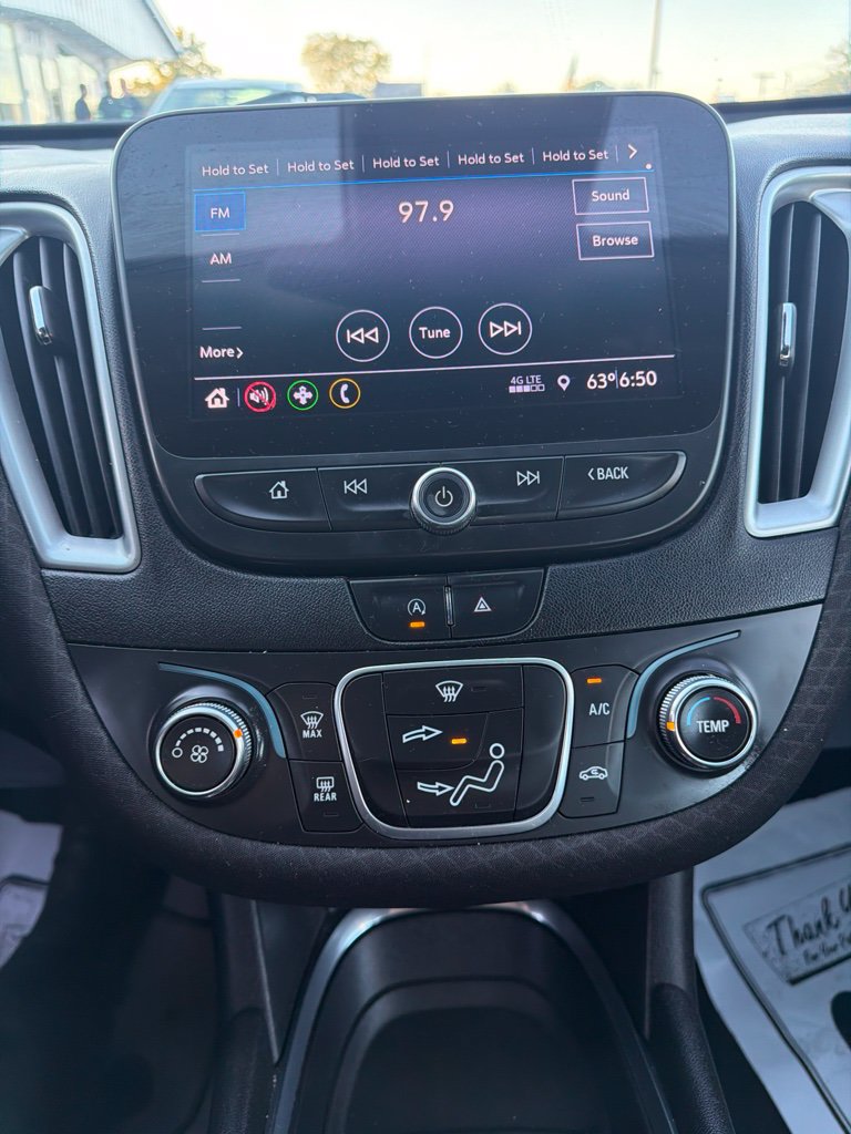 Used 2020 Chevrolet Malibu LS w/ Driver Confidence Package II FWD image 16