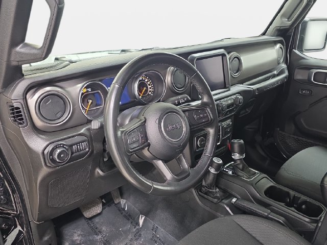 Used 2022 Jeep Wrangler Unlimited Sport AWD/4WD image 16