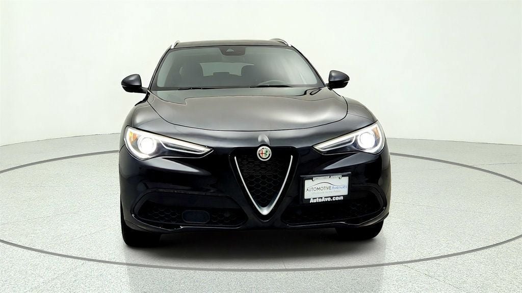 Used 2021 Alfa Romeo Stelvio Sprint w/ Cold Weather Package AWD/4WD image 2