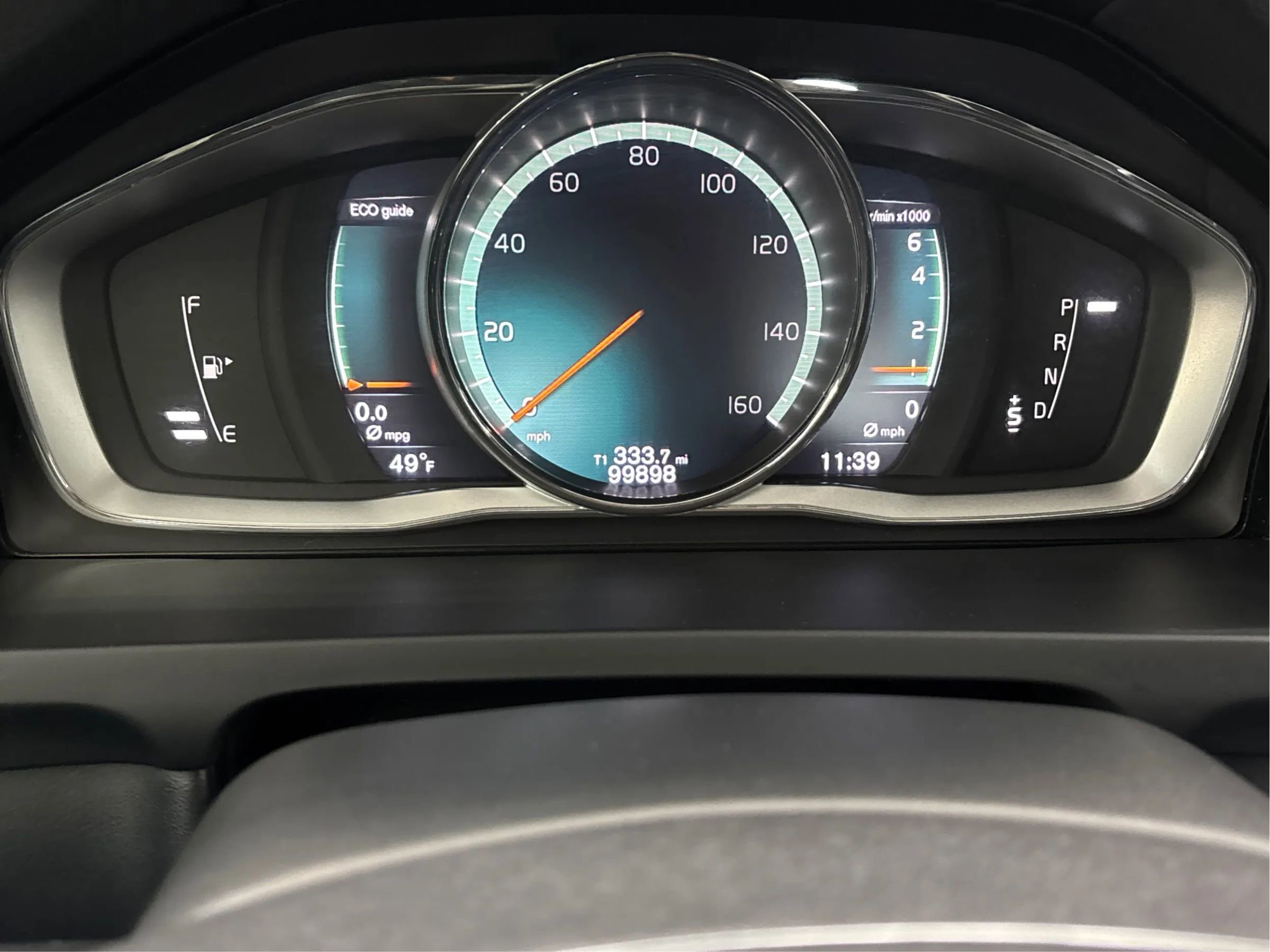 Used 2017 Volvo S60 T5 Inscription image 23