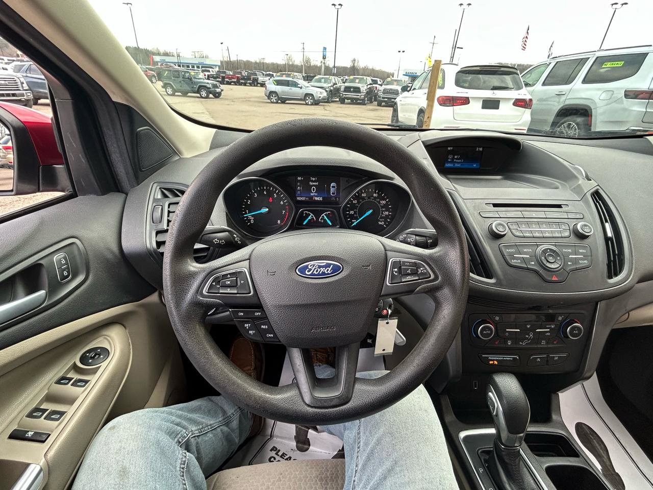 Used 2018 Ford Escape SE AWD/4WD image 29