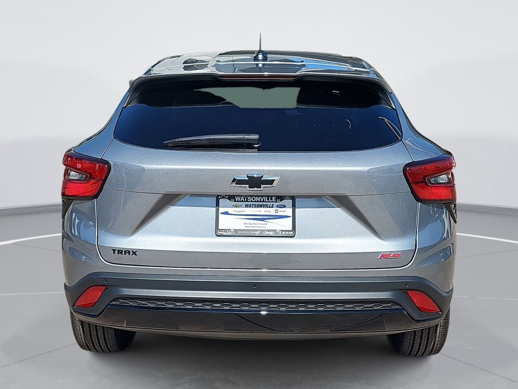 New 2026 Chevrolet Trax RS w/ Sunroof Package image 4