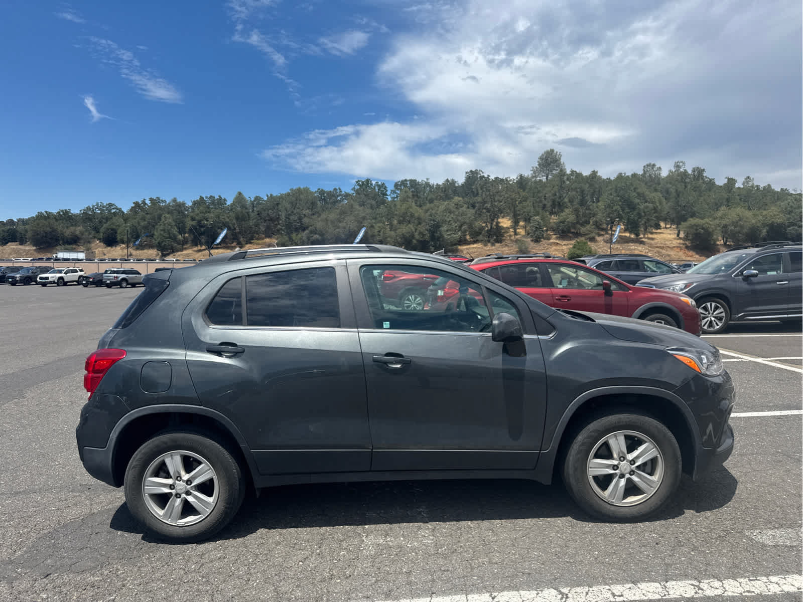Used 2020 Chevrolet Trax LT AWD/4WD image 4