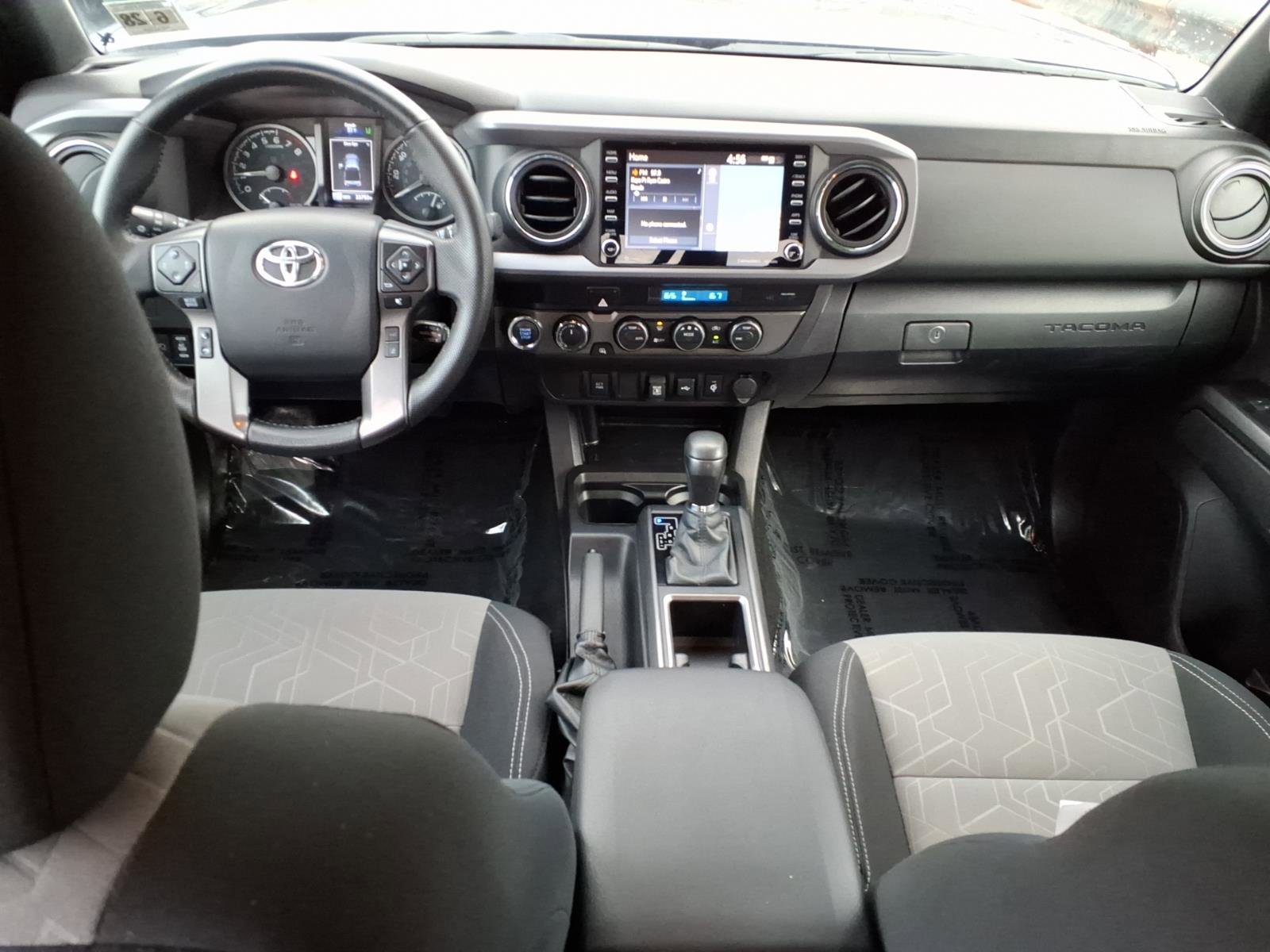 Certified 2023 Toyota Tacoma TRD Off-Road AWD/4WD image 9