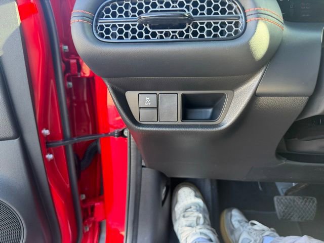 Used 2024 Honda HR-V Sport image 17