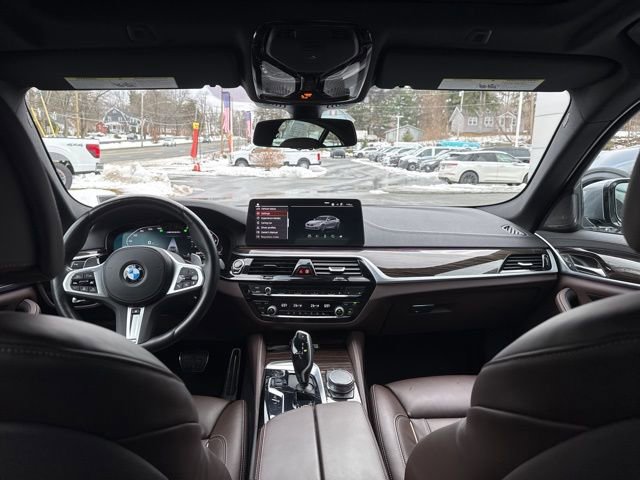 Used 2023 BMW M550i xDrive AWD/4WD image 21