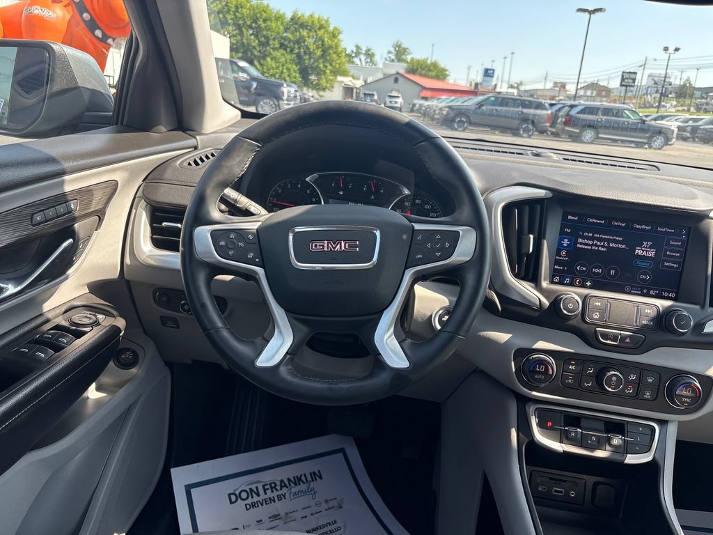Used 2024 GMC Terrain SLT FWD image 16