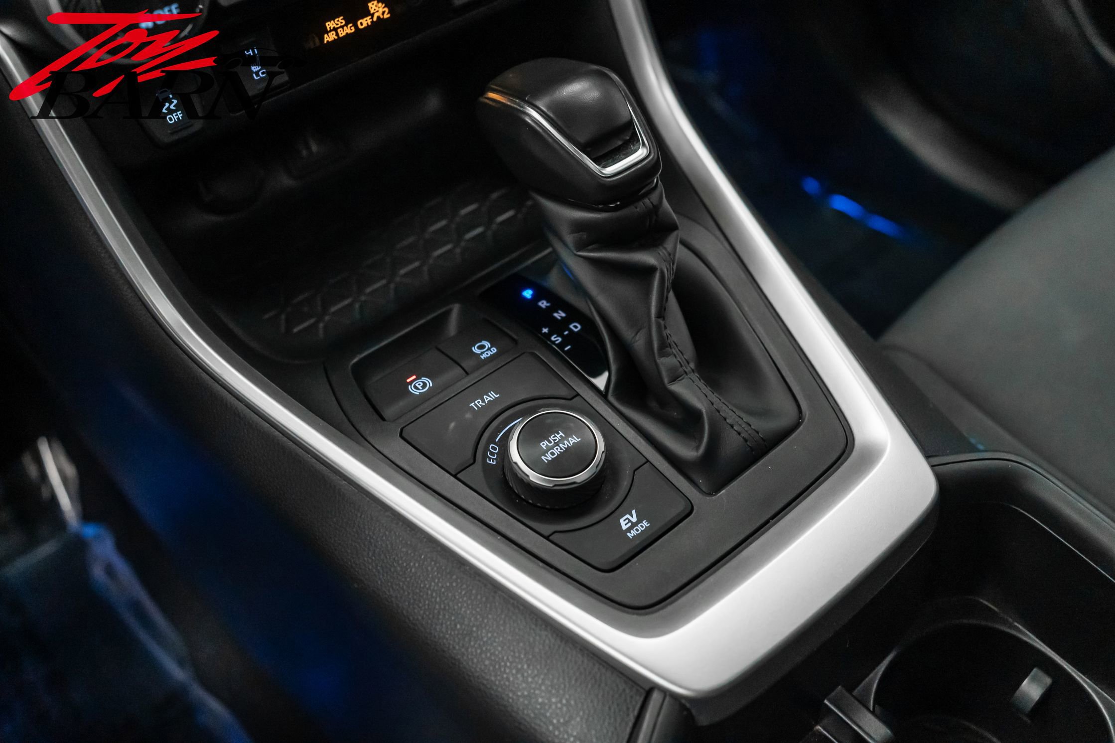 Used 2023 Toyota RAV4 SE w/ Convenience Package image 40