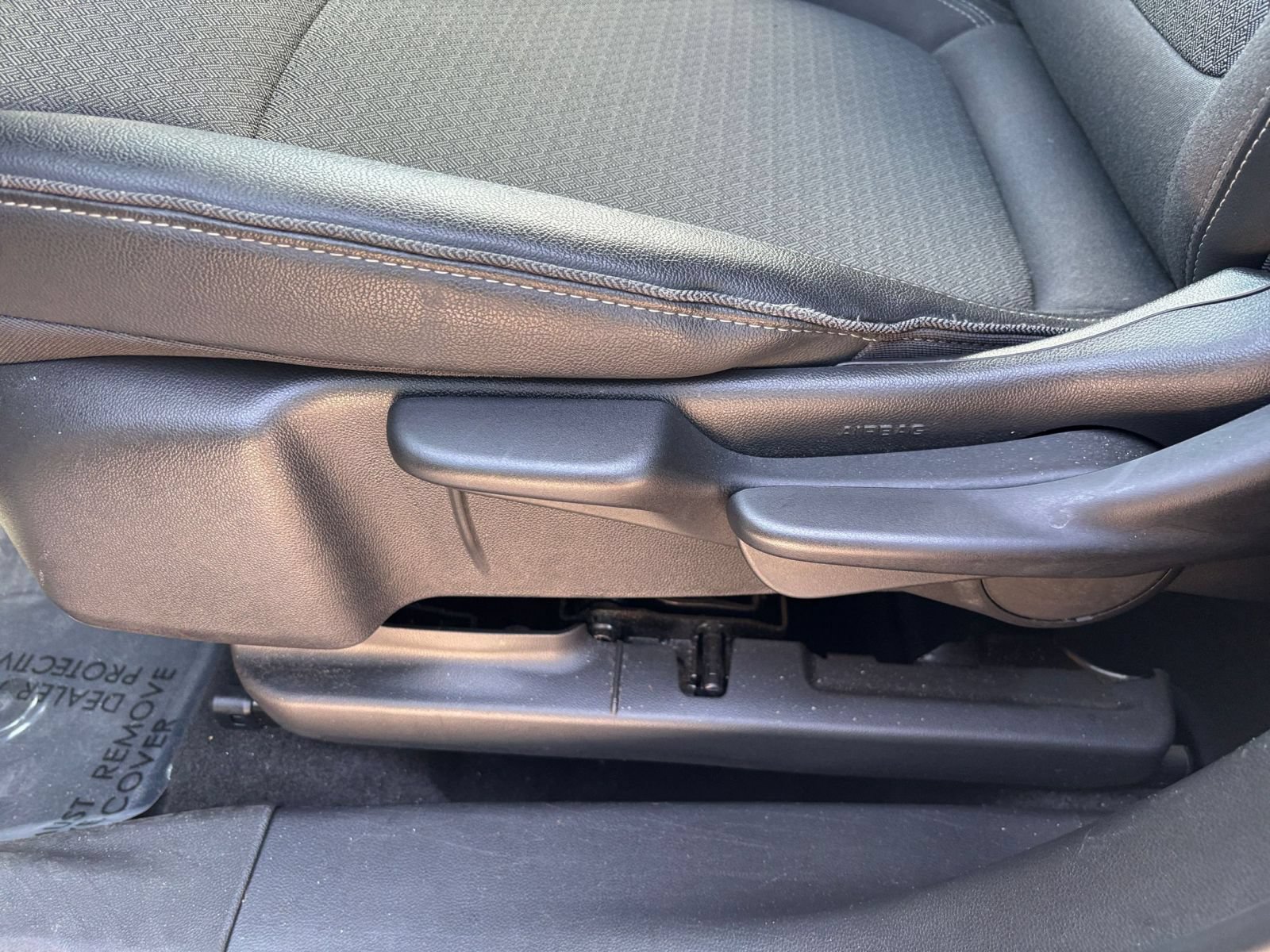 Used 2025 Buick Encore GX Preferred FWD image 23
