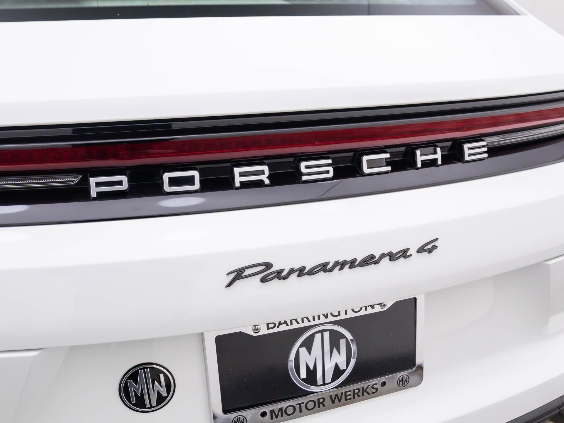 Certified 2025 Porsche Panamera 4 image 39