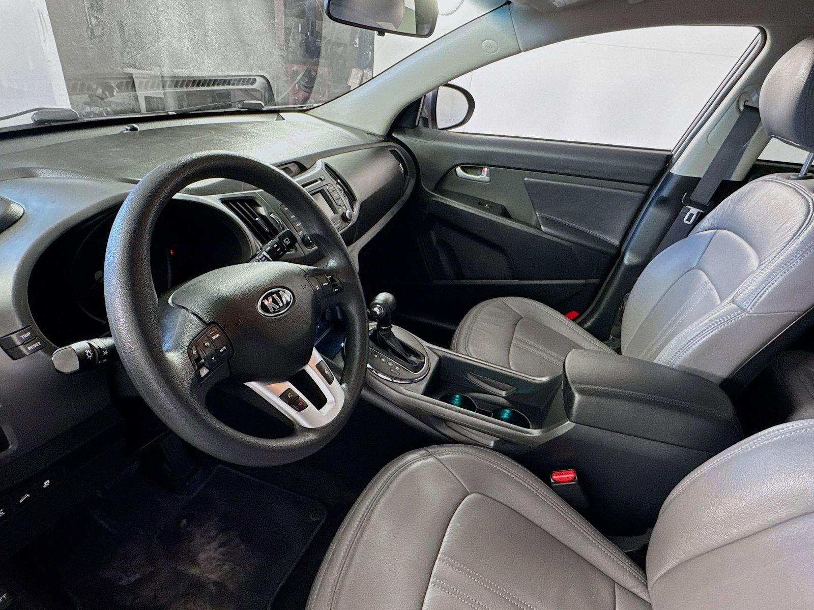 Used 2013 Kia Sportage LX w/ Convenience Pkg image 8