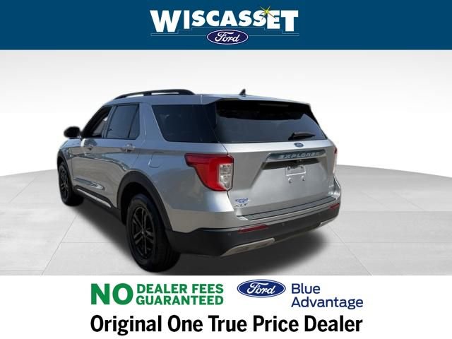 Certified 2022 Ford Explorer XLT w/ Equipment Group 202A image 28