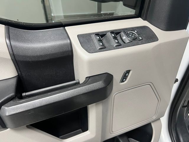 Used 2018 Ford F250 XL w/ Power Equipment Group AWD/4WD image 24