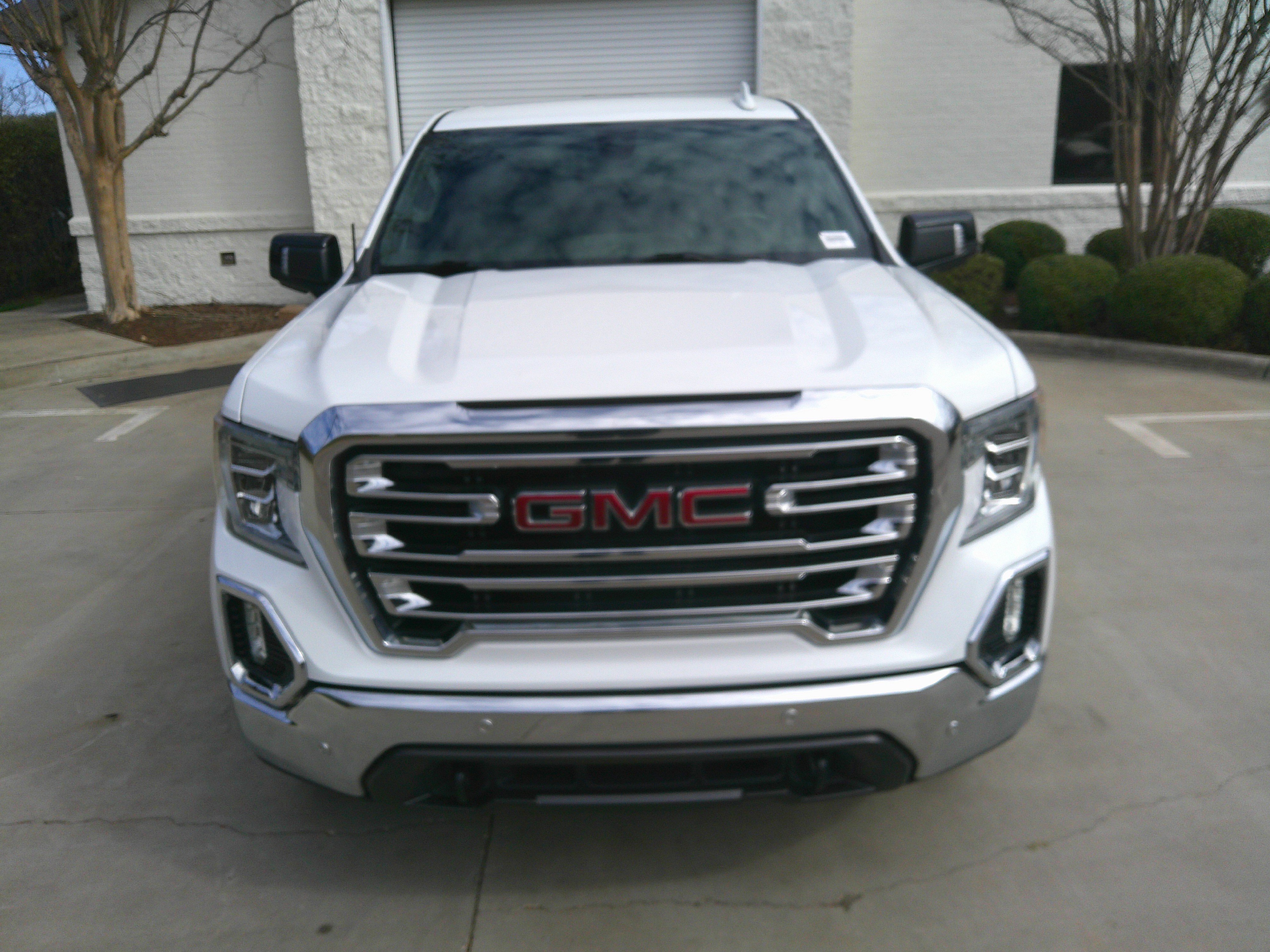 Used 2020 GMC Sierra 1500 SLT w/ SLT Premium Plus Package image 3