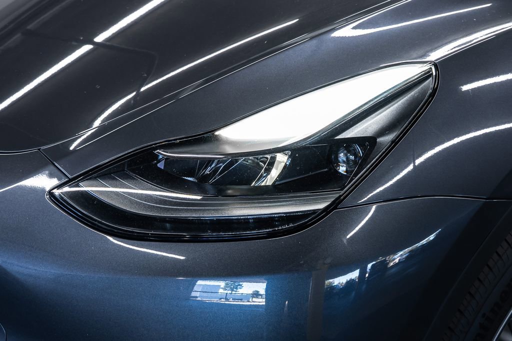 Used 2023 Tesla Model Y Long Range image 9