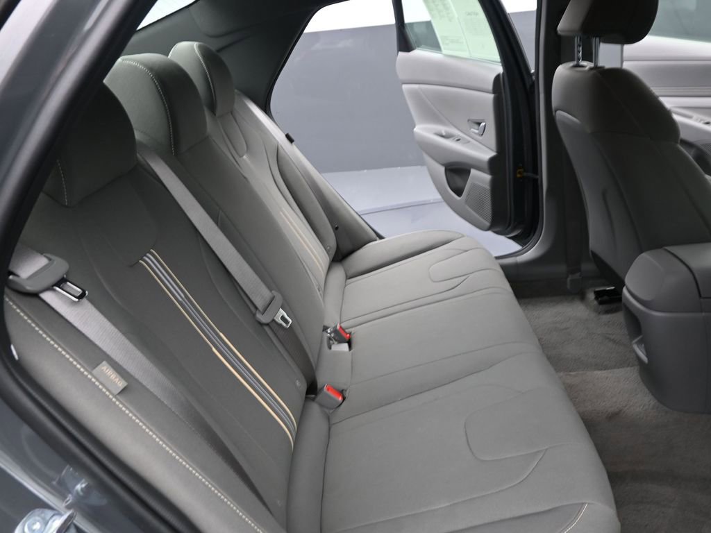 Certified 2026 Hyundai Elantra Sport w/ Cargo Package image 30