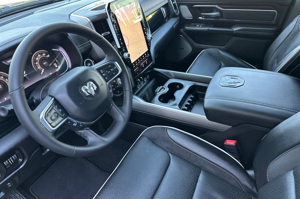 New 2026 RAM 1500 Laramie AWD/4WD image 9