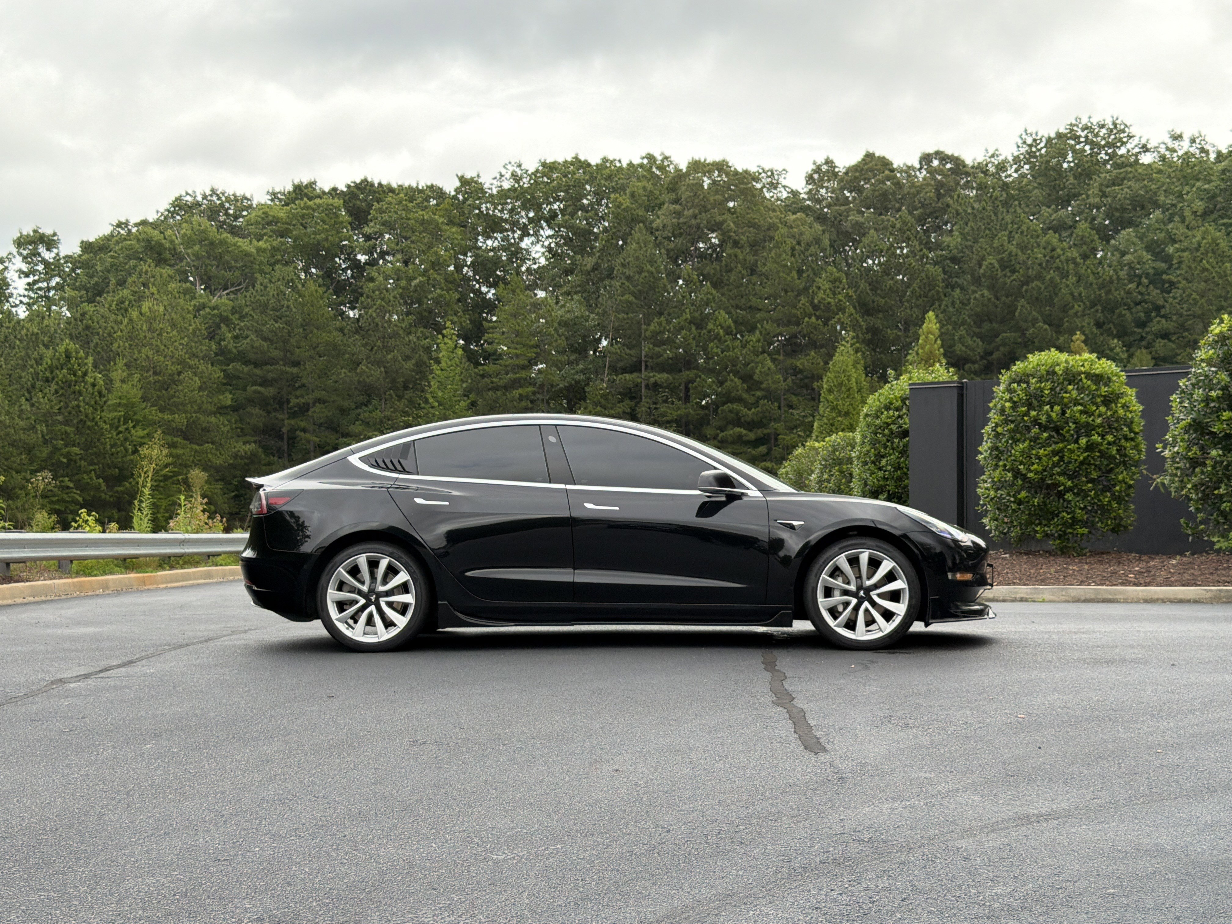 Used 2019 Tesla Model 3 Long Range AWD/4WD image 5