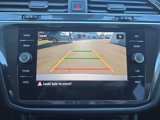 Used 2024 Volkswagen Tiguan SE image 24