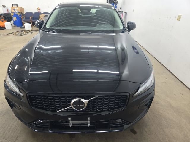 Used 2024 Volvo S60 B5 Core image 20