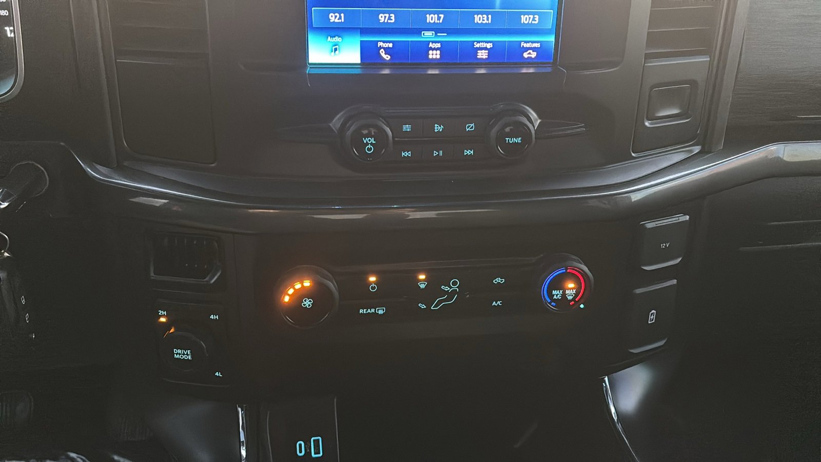 Used 2021 Ford F150 XL w/ STX Appearance Package image 14