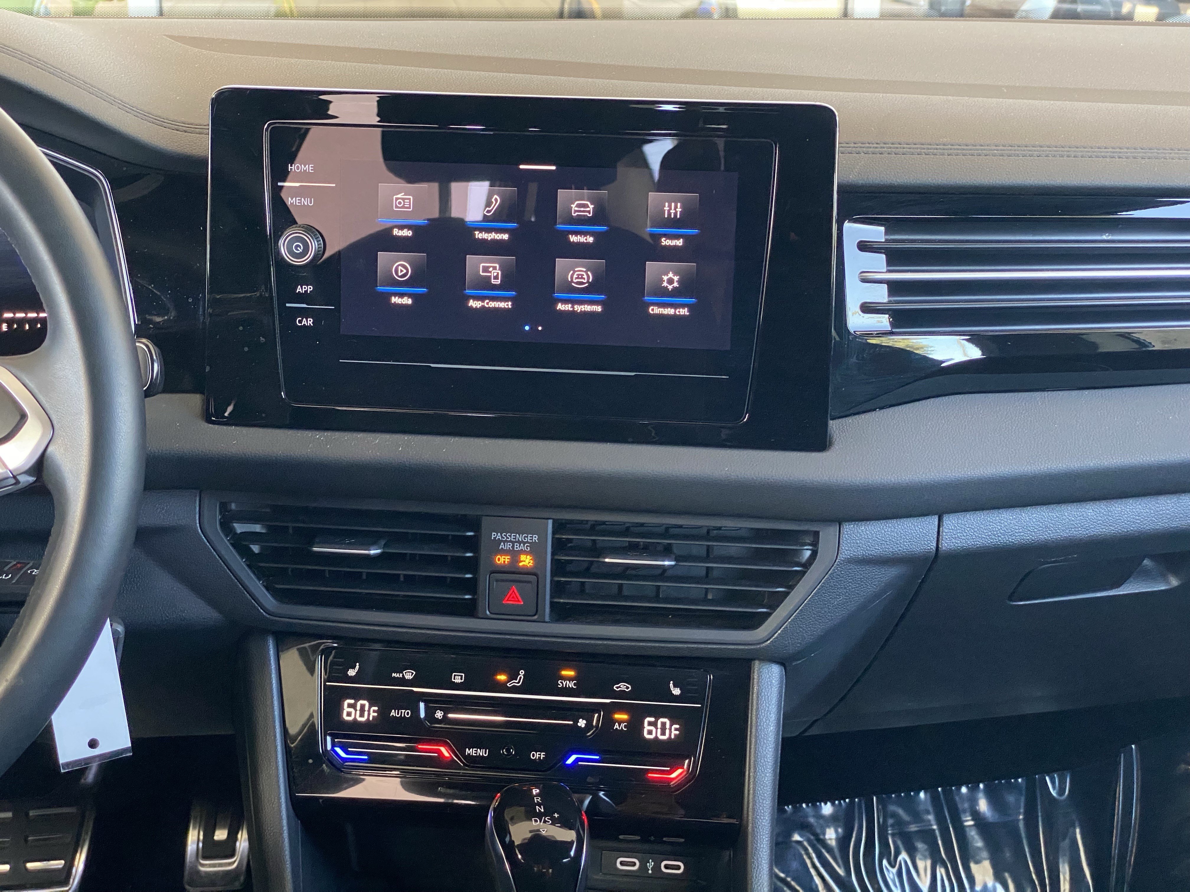 Certified 2026 Volkswagen Jetta Sport FWD image 24