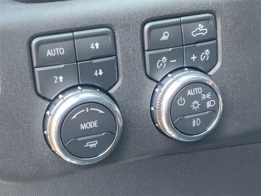 New 2025 GMC Sierra 1500 Elevation w/ Preferred Package image 18