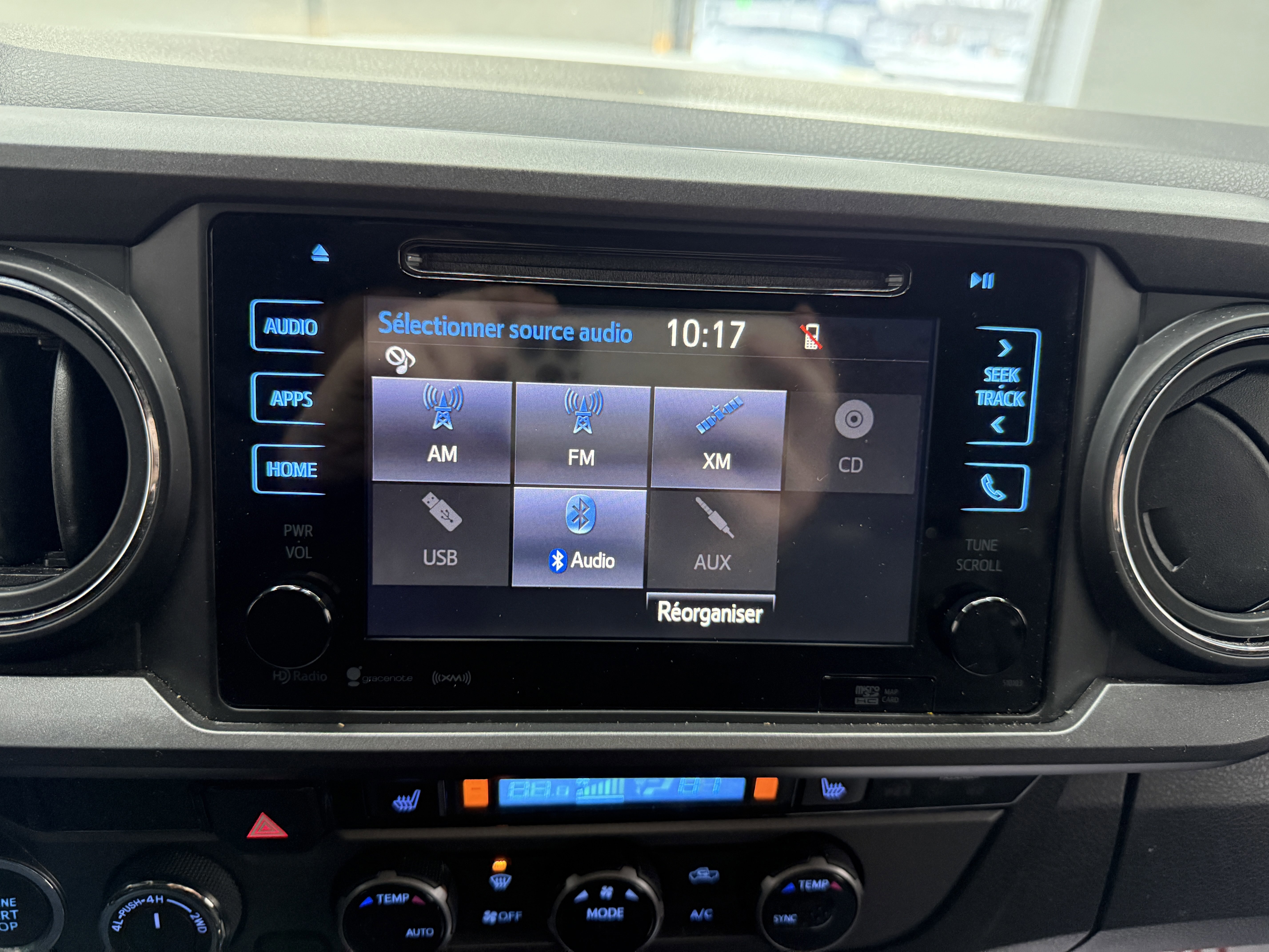 Used 2017 Toyota Tacoma TRD Off-Road image 20