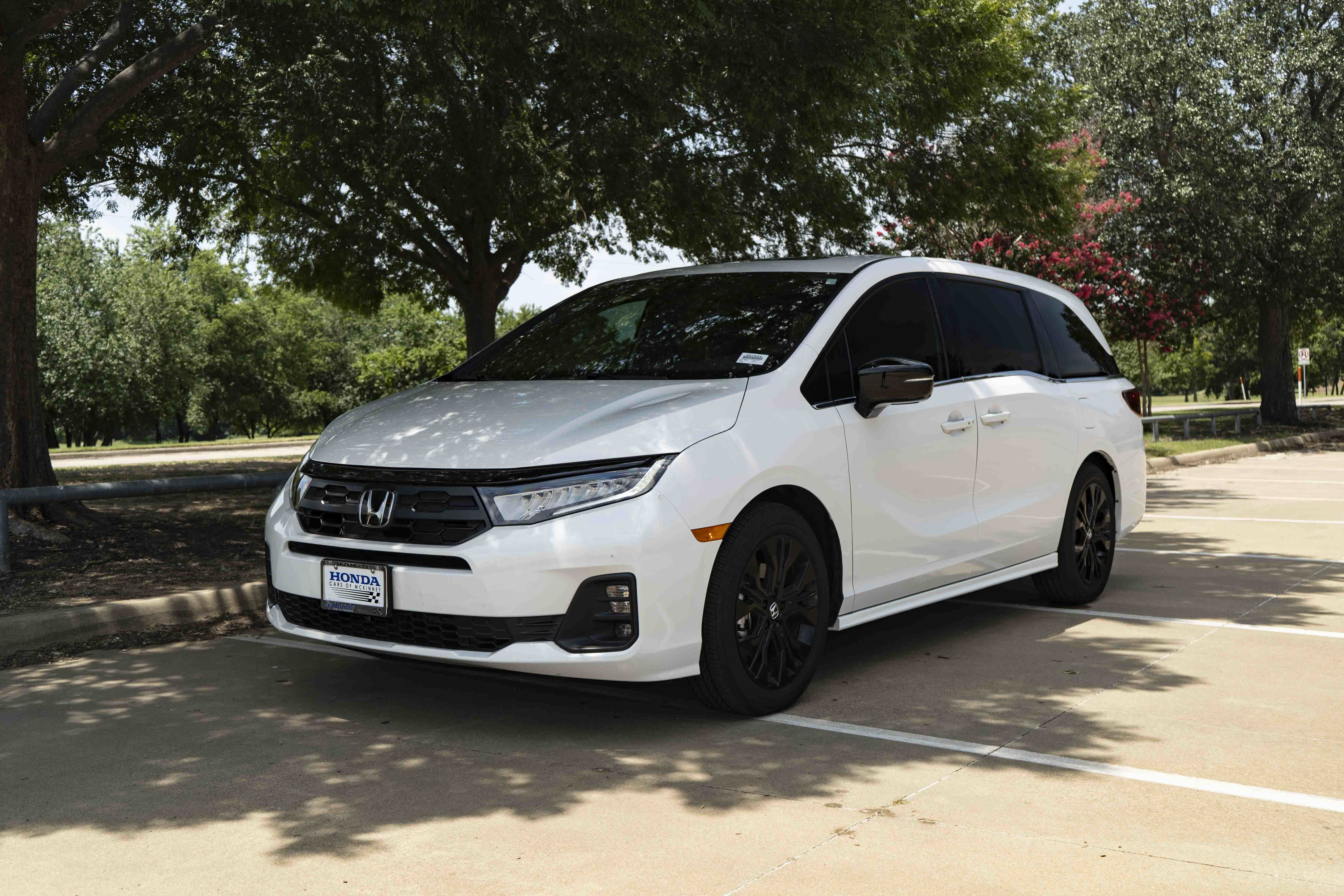Certified 2026 Honda Odyssey Sport-L image 5