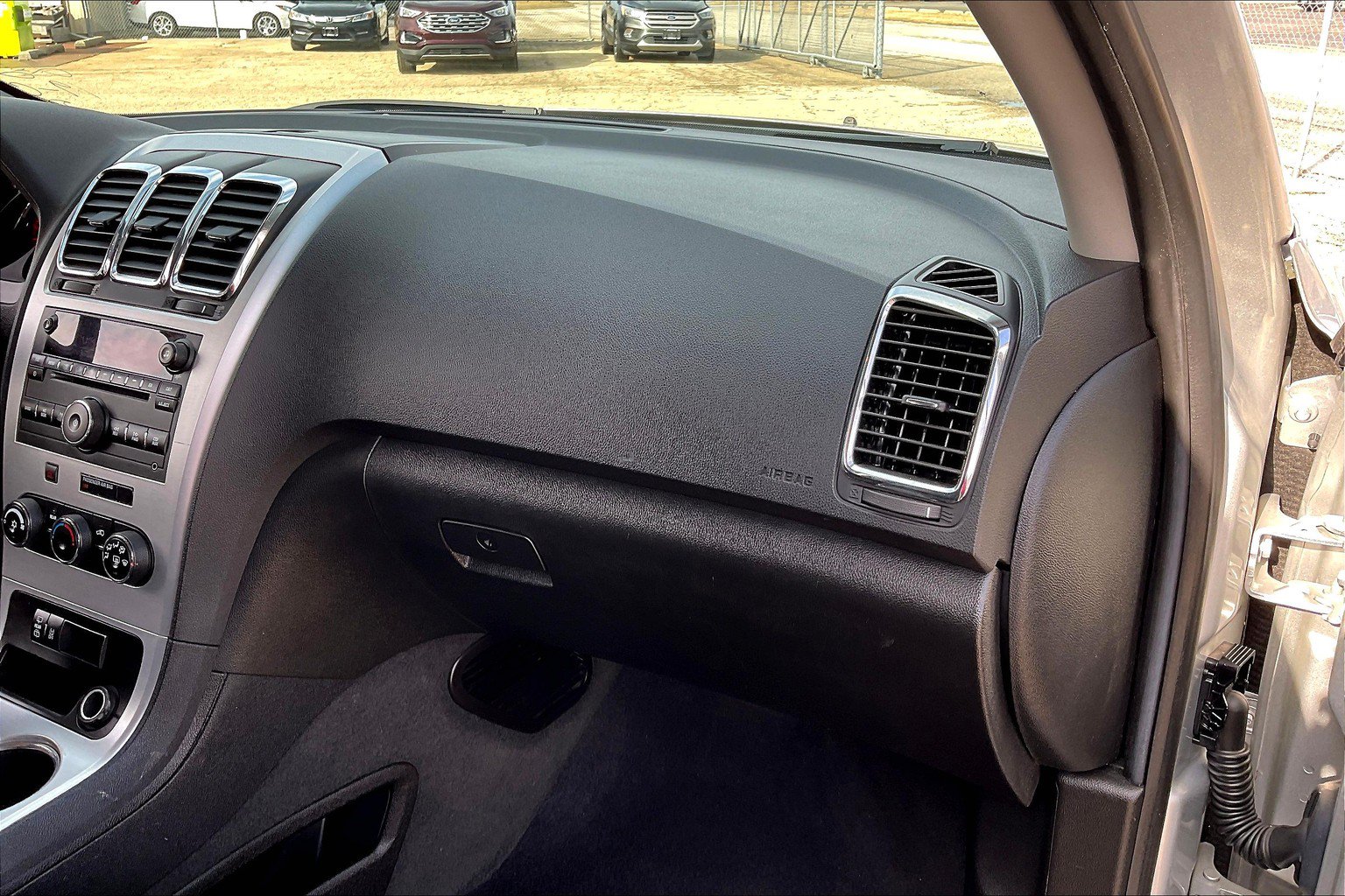 Used 2012 GMC Acadia SL w/ Preferred Package FWD image 21