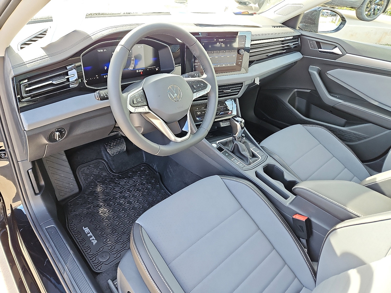 New 2026 Volkswagen Jetta SE image 10