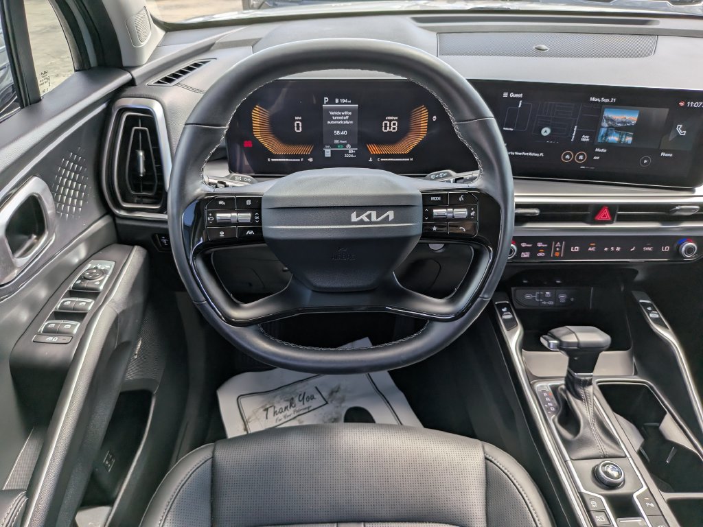 Certified 2026 Kia Sorento EX w/ EX Premium Package FWD image 16