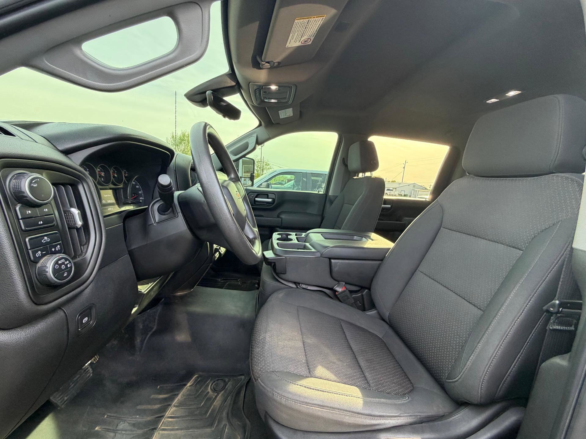 Used 2020 Chevrolet Silverado 2500 Custom w/ Custom Value Package AWD/4WD image 1